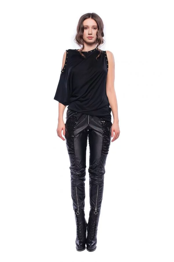 Tricou negru asimetric cu decupaje